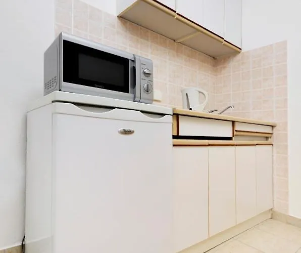 Maslina Apartman Baska Voda